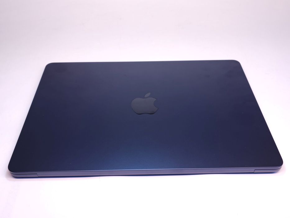 Apple MacBook Air 13 2025 A3240 Apple M4 SSD 256GB/16GB | #D93340