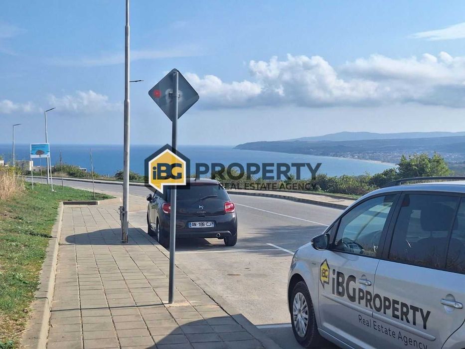 Готови документи за сделка! Двустаен с морска гледка.