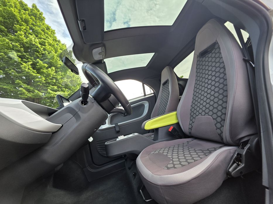 Xev Yoyo facelift Electric Car Play/Ac/Panoramic/Keyless/!! Livrare la domiciliu !!