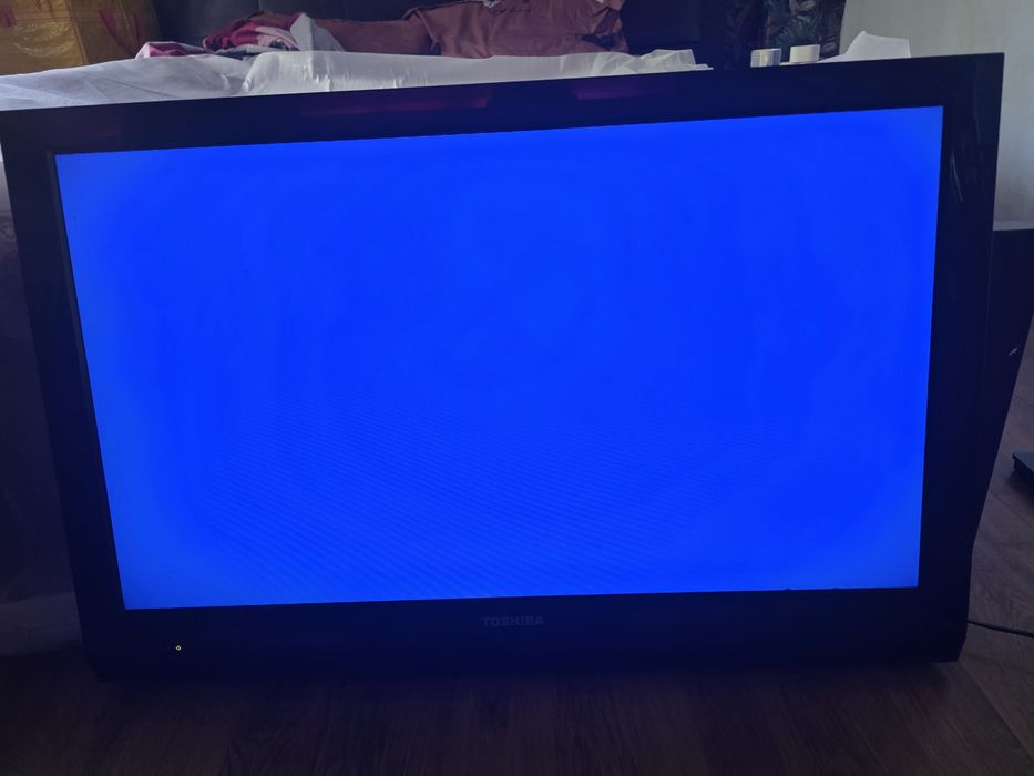 Vănd tel Toshiba 80 cm Lcd