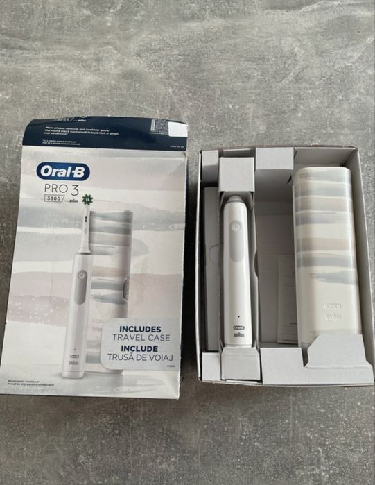 Periuta dinti Oral-B