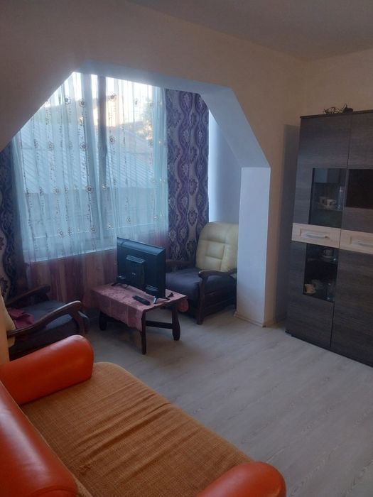 Apartament de închiriat