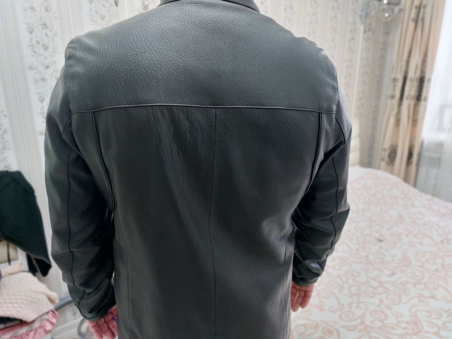 Кожаная куртка 56-58р