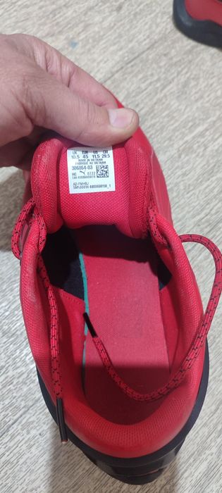 Кроссовки кожаные