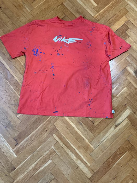 Тениски на nike u hugo