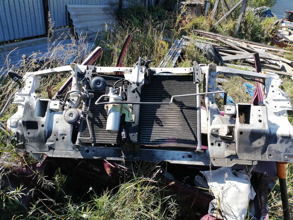 Ноускат, рамка радиатора, морда, перед мазда 626GF,птичка