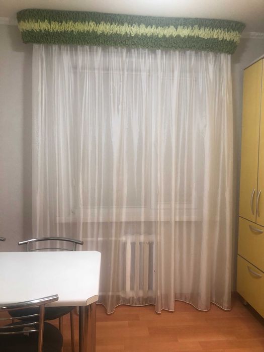 Продам ламбрекен.