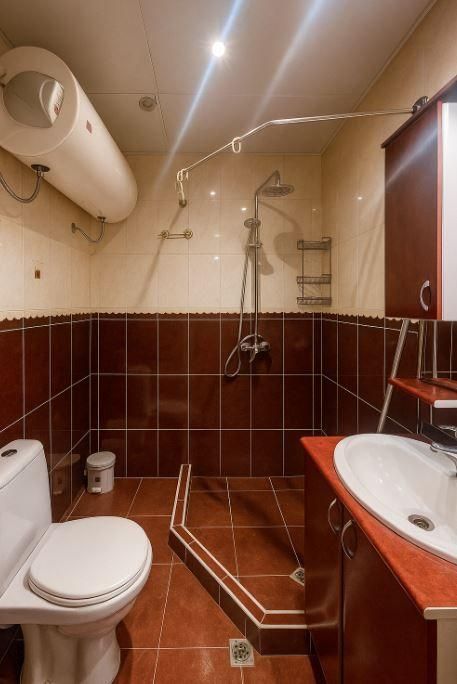 Дава се под наем Тристаен апартамент в Варна, Цветен квартал - 65 кв.м за 550 € - Снимка #5