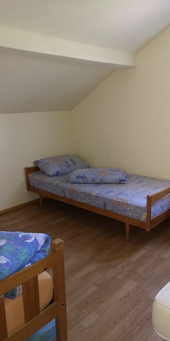 Închiriez cabană cu ciubăr (indisponibil de Revelion)