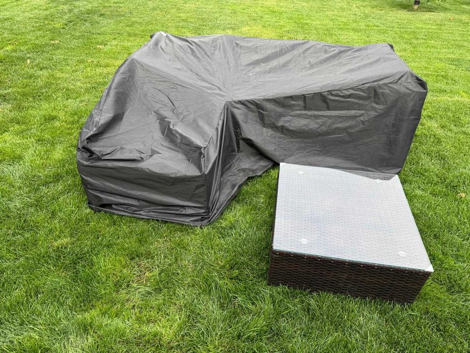 De vanzare coltar de gradina din ratan marca Lidl