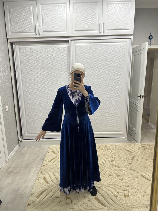 Бешпент пен көйлек сатылады