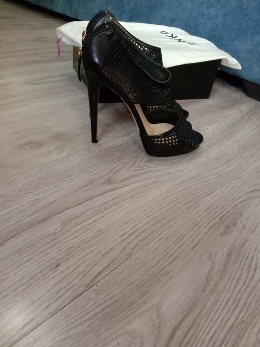 ПриРаспродажа! Pinko Италия брендовые