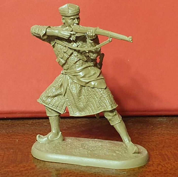 Tihon Figuren Басмачи