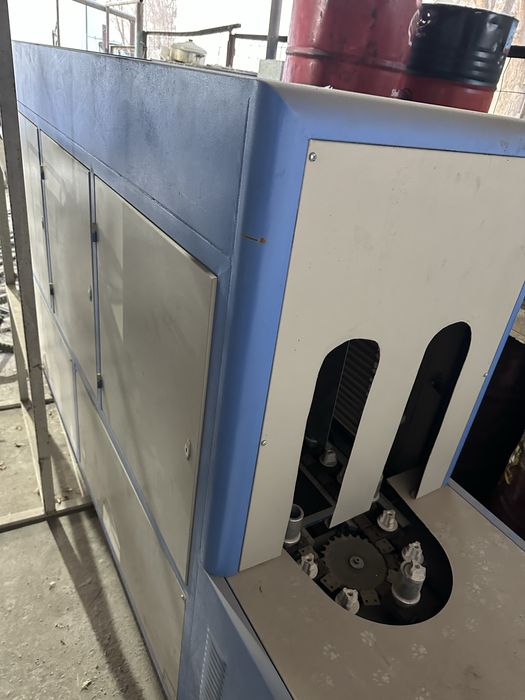 Оборудование для выдува ПЭТ бутылок