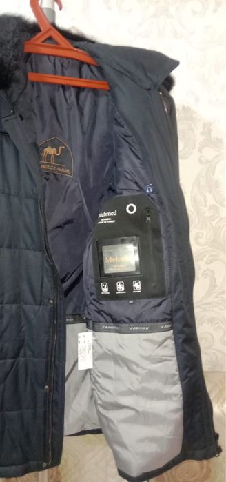 Продам зимнюю куртку