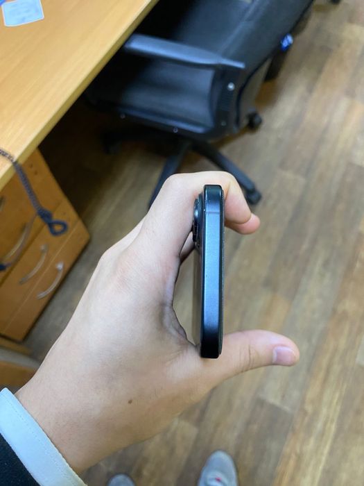 IPhone 16 в хорошем состоянии
