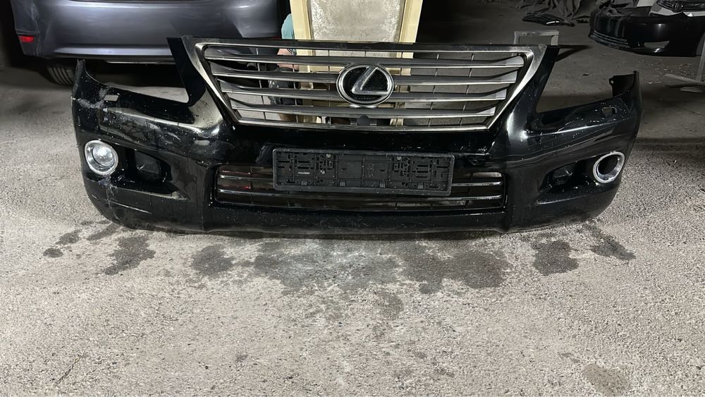 Бампер передний  лексус 570
