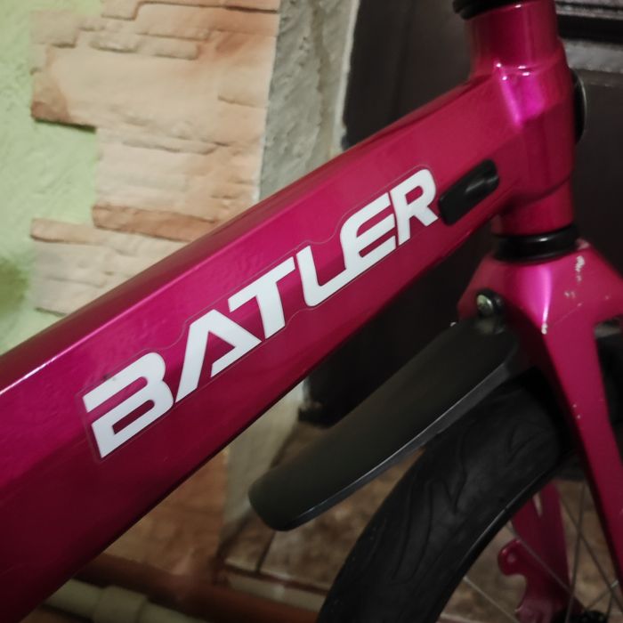 Велосипед велик для девочки размер колес 20.