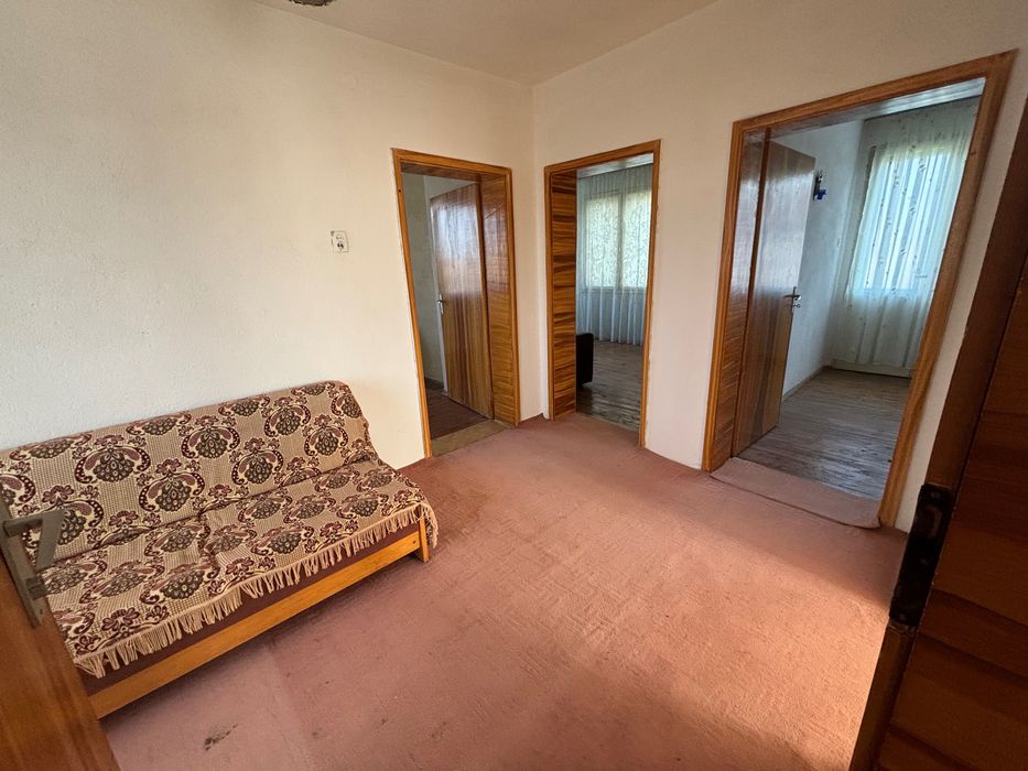 Продава се Къща в с. Звъничево, Област Пазарджик - 180 кв.м за 528 €/кв.м - Снимка #8