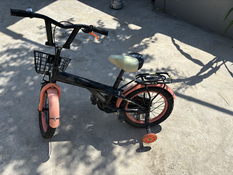 Продается велик с хорошей состоянией