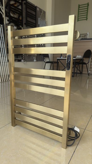 Золотой электрический полотенцесушитель от производителя