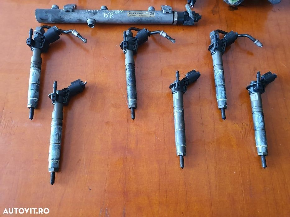 Injector injectoare Mercedes ML w164 GL Sprinter CLS 320 cdi euro 4