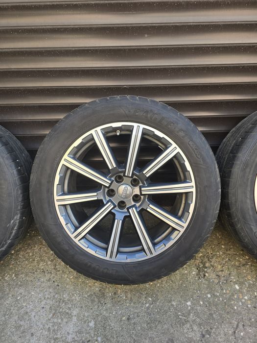 Jante originale Audi Q7, R20, stare impecabila, anvelope gratis