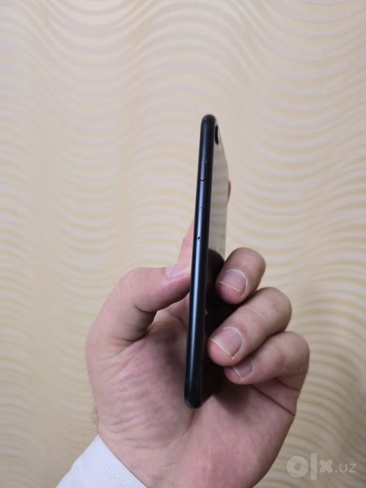 Продается iphone SE 3rd 2022