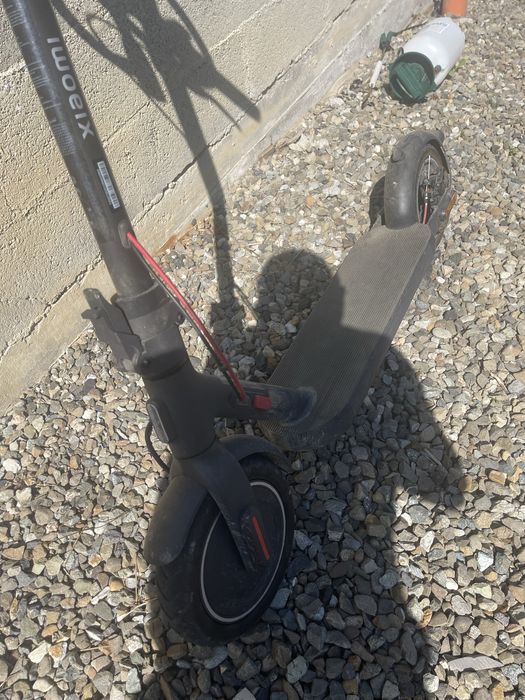 Trotineta Electrica Xiaomi 4