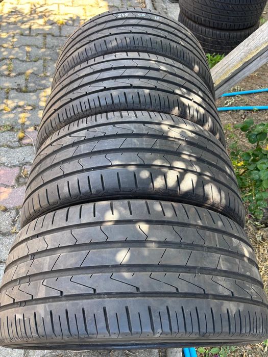 Cauciucuri 245 40 18