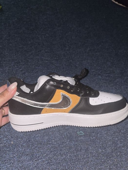 Adidași nike noi