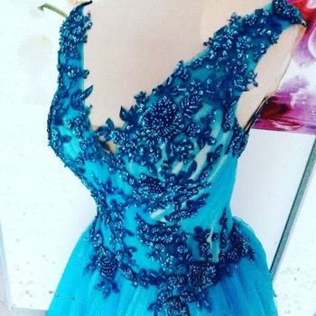 Булчинска , Булченска , Бална , Абитурентска , Вечерна, Сватбена Рокля