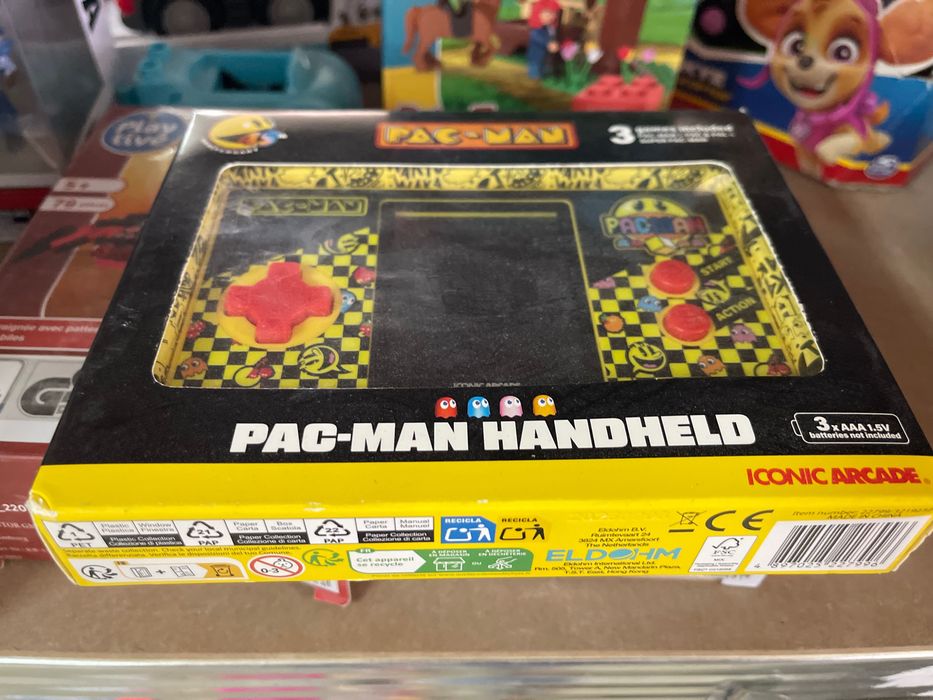 Pac-Man hendheld