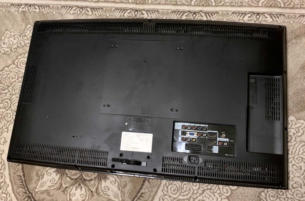 Televizor LCD Samsung LE32A336 80 cm 32 inchi cu alimentare defecta