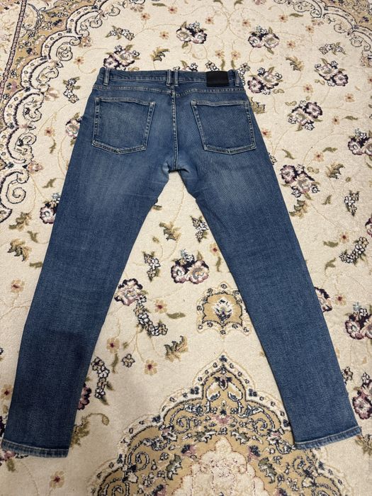 Джинсы zara.