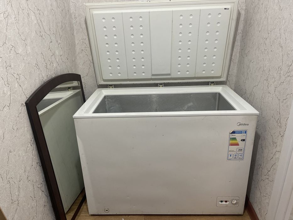 Морозильный ларь Midea 295 л (A+)