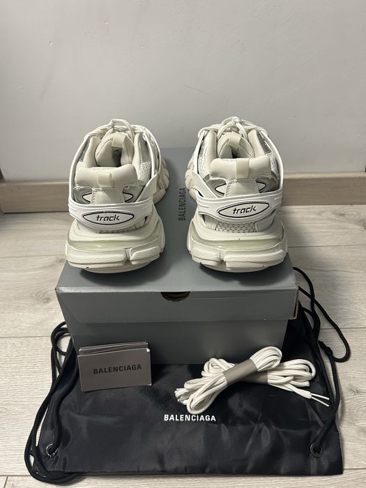 Adidasi Balenciaga Track Triple White *PREMIUM*