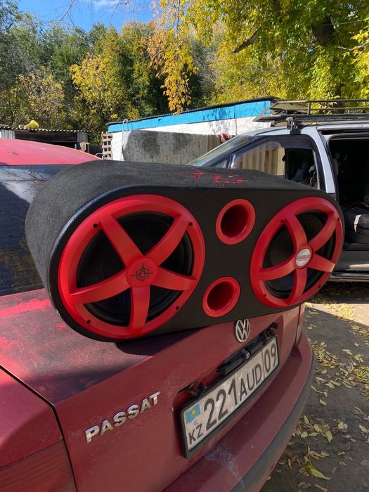 продам сабвуфер!