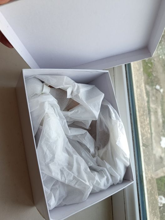 Белые туфли, надевались 1 раз, состояние идеал