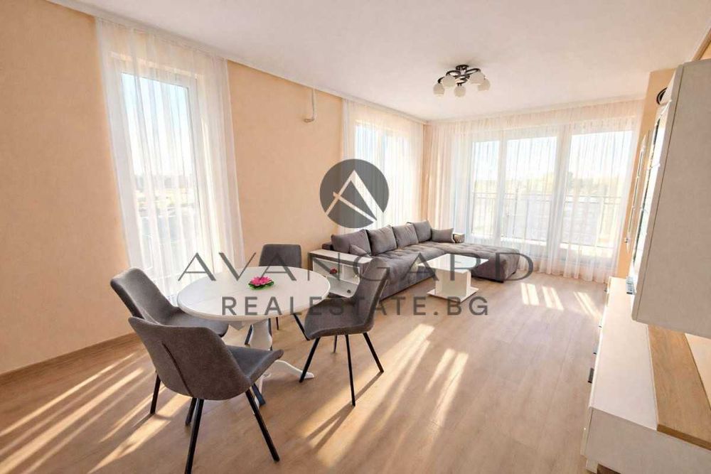 Продава се Двустаен апартамент в Пловдив, Тракия - 73 кв.м за 1017 €/кв.м - Снимка #2