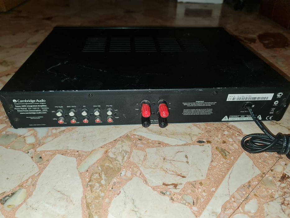 TOPAZ AM5 amplificator + 4 boxe AV6-WH