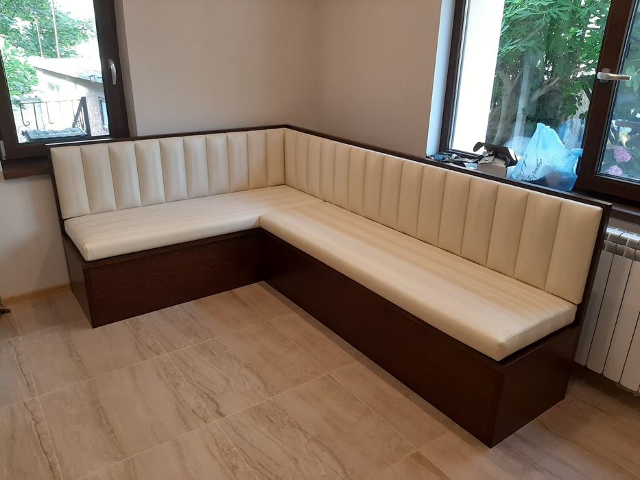 Тапицерски услуги гр. Велико Търново,  тапицер.