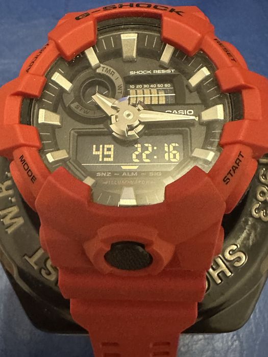 Casio G-Shock GA-700