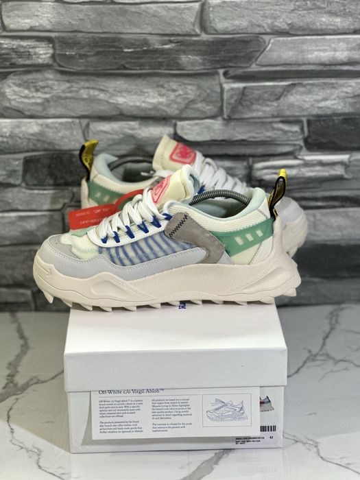 Adidasi Off White Odsy 1000