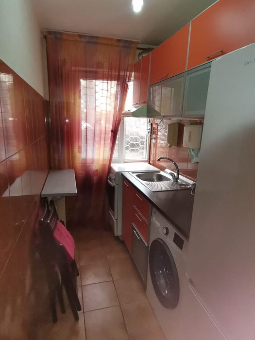 Închiriez apartament 2 camere Constanța