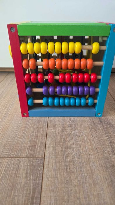 Монтесори дървен куб