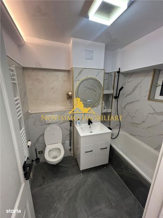 Novisimo-Imobiliare: Ap. Cu Doua Cam., Ultracentral