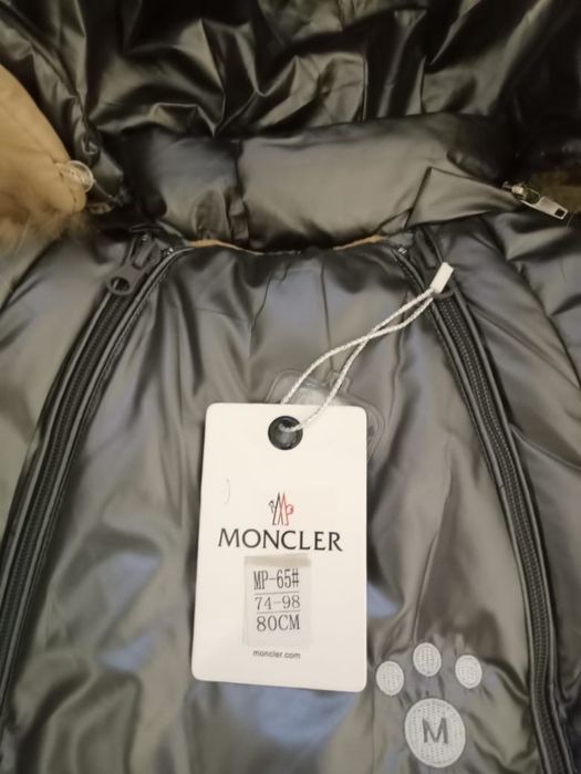 Новый зимний комбинезон, шапка, и весенний комбинезон