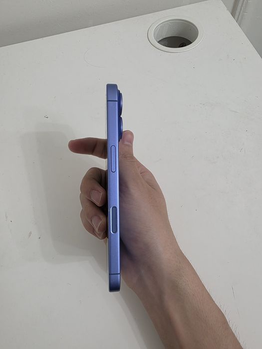 IPhone 16 на 256гб