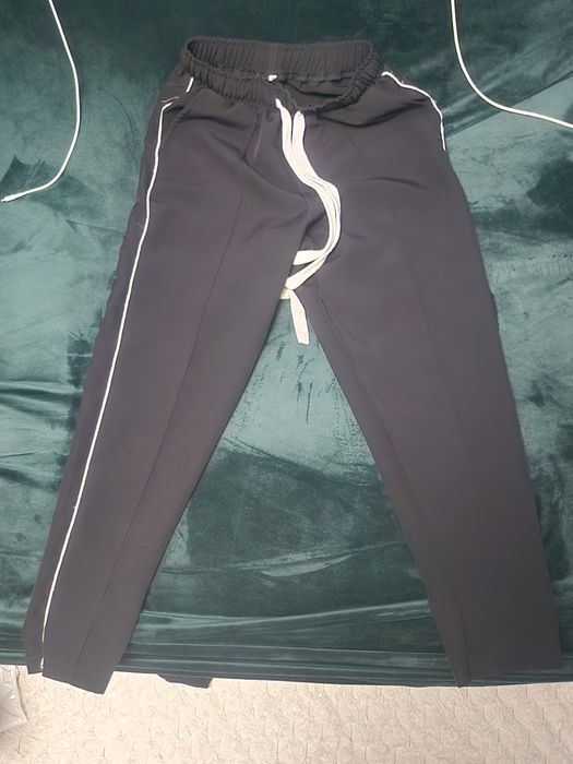 Pantaloni eleganti marimea S